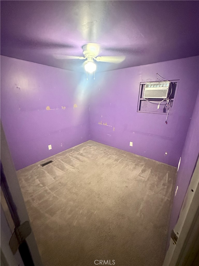 1258 Rosamond Boulevard 40