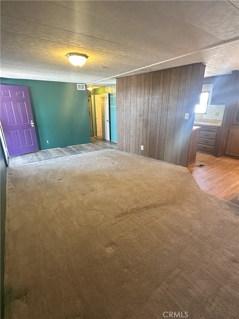 1258 Rosamond Boulevard 40