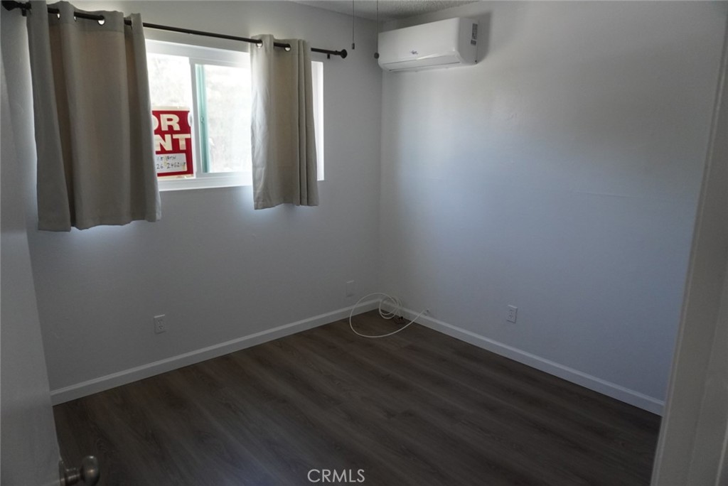 428 E Foothill