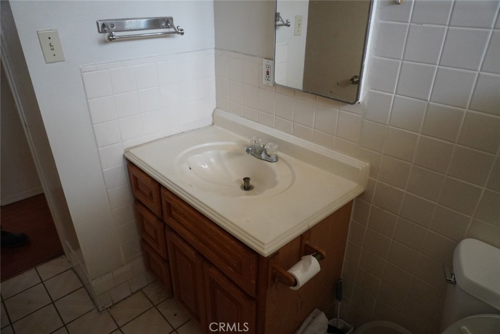 3509 Marmion Way