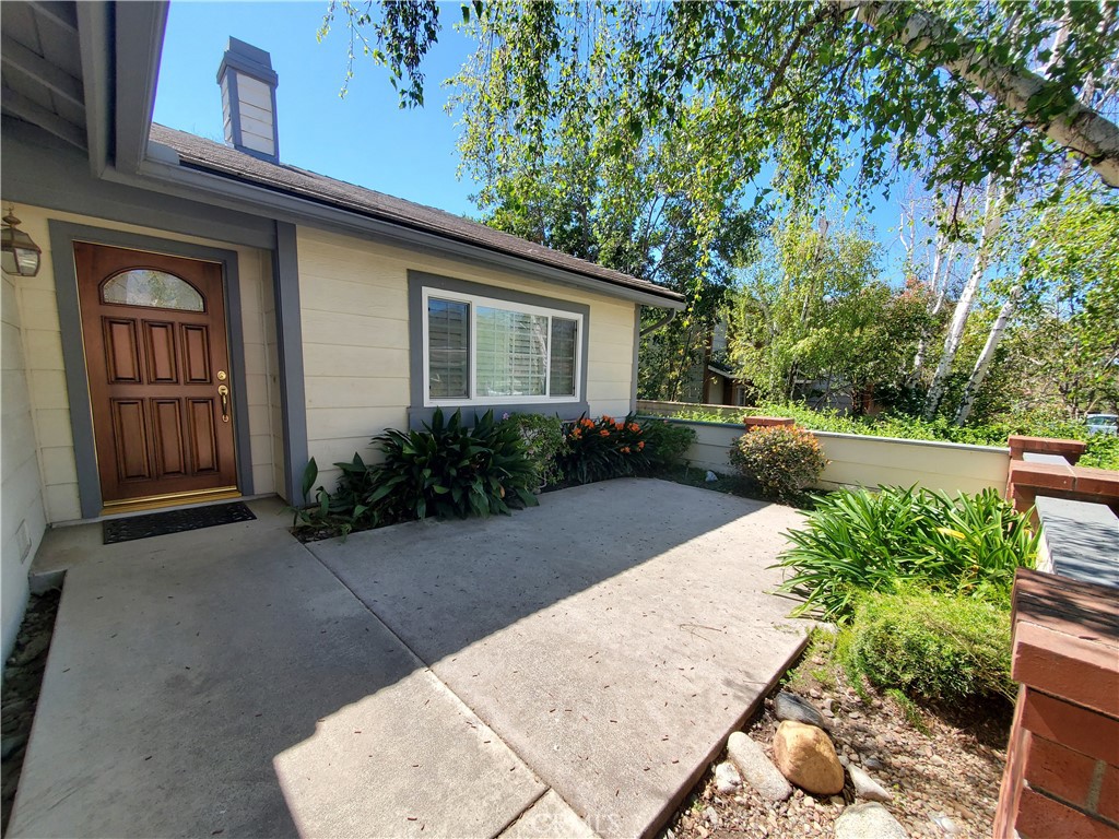312 E Georgetown