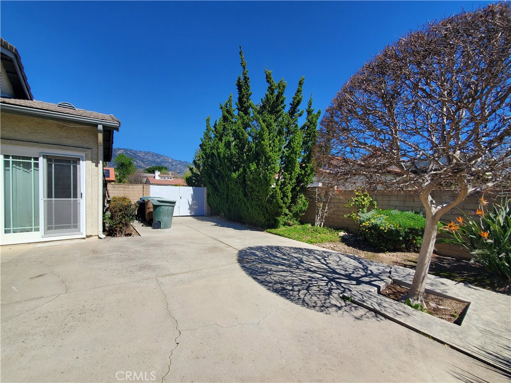312 E Georgetown