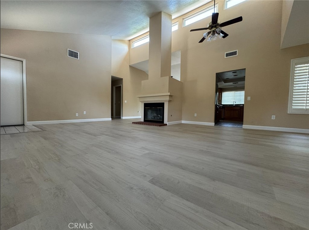 312 E Georgetown