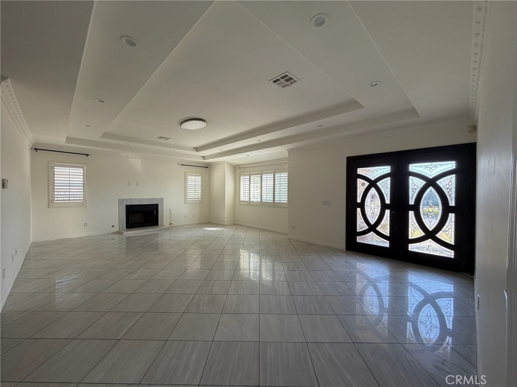 5031 Kauffman