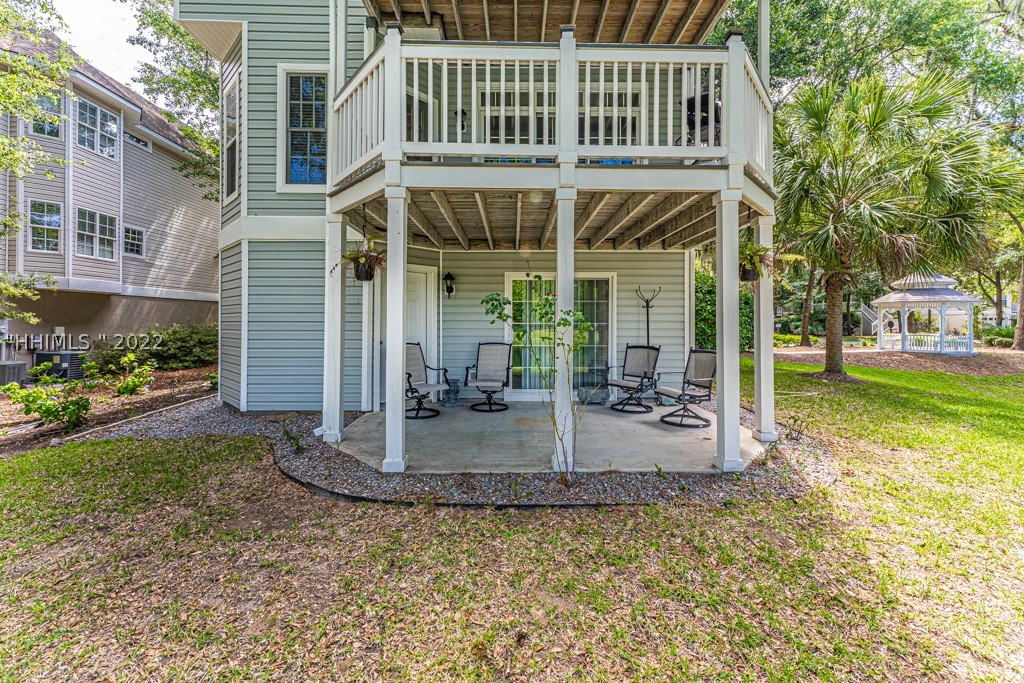 61 Victoria Square Drive