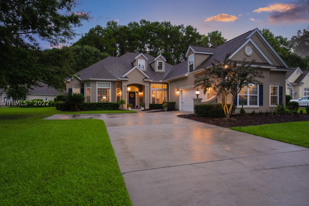 7 Stonehedge Way