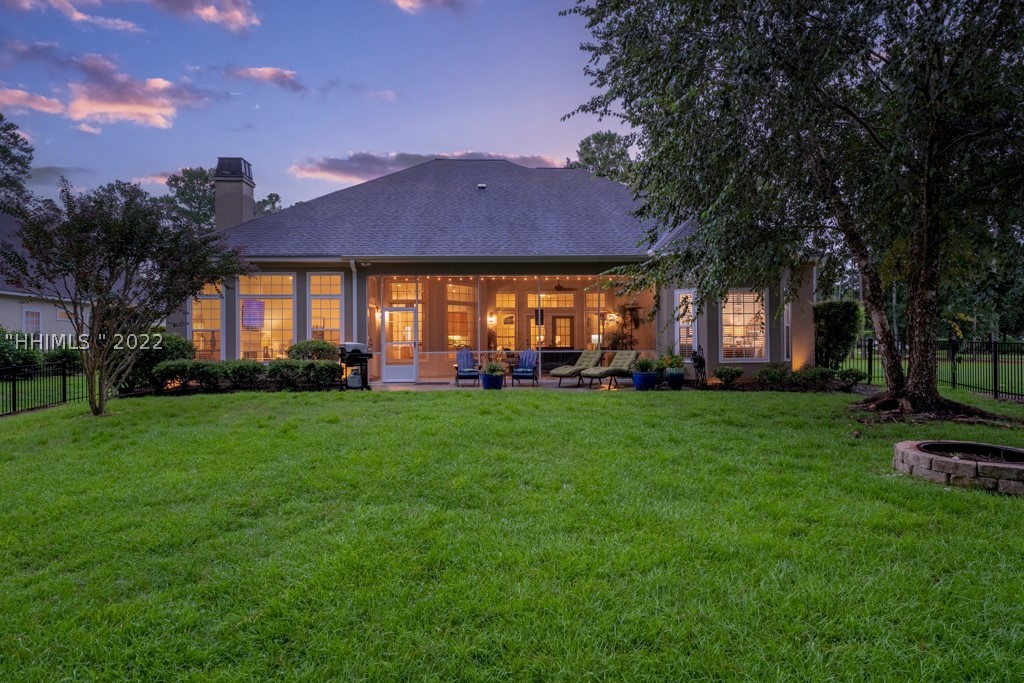 7 Stonehedge Way