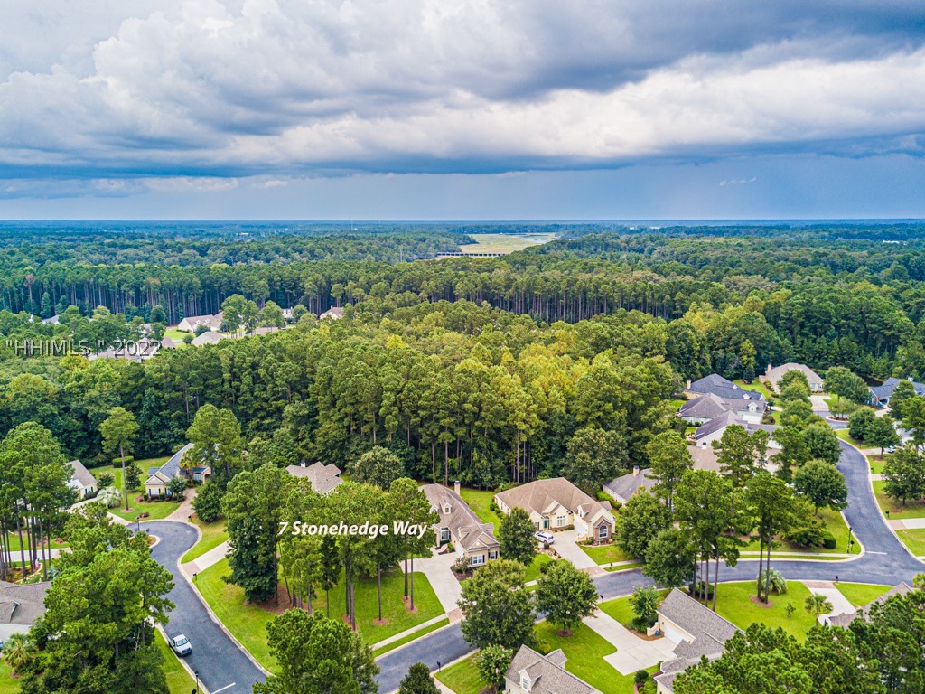 7 Stonehedge Way