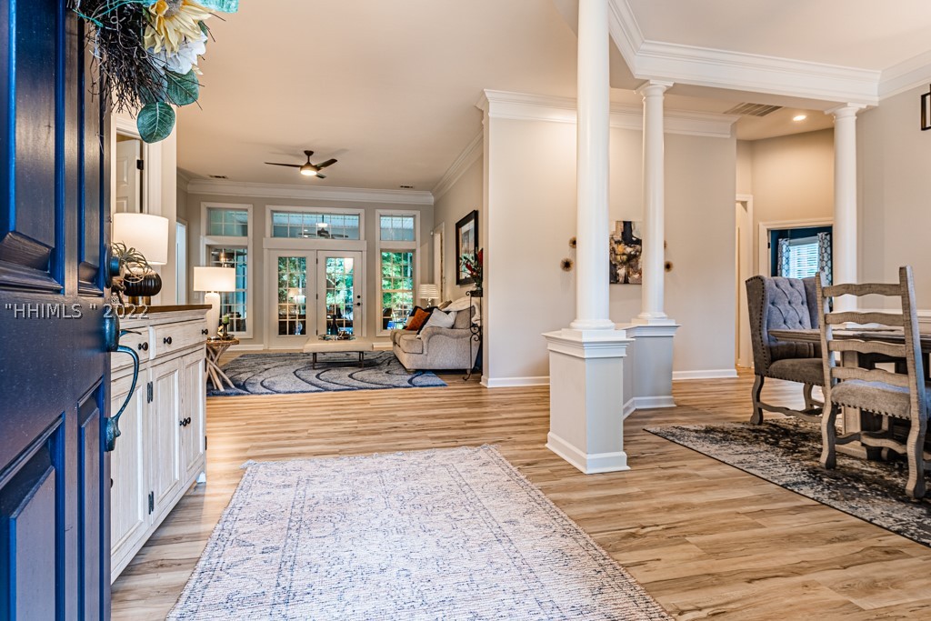 7 Stonehedge Way