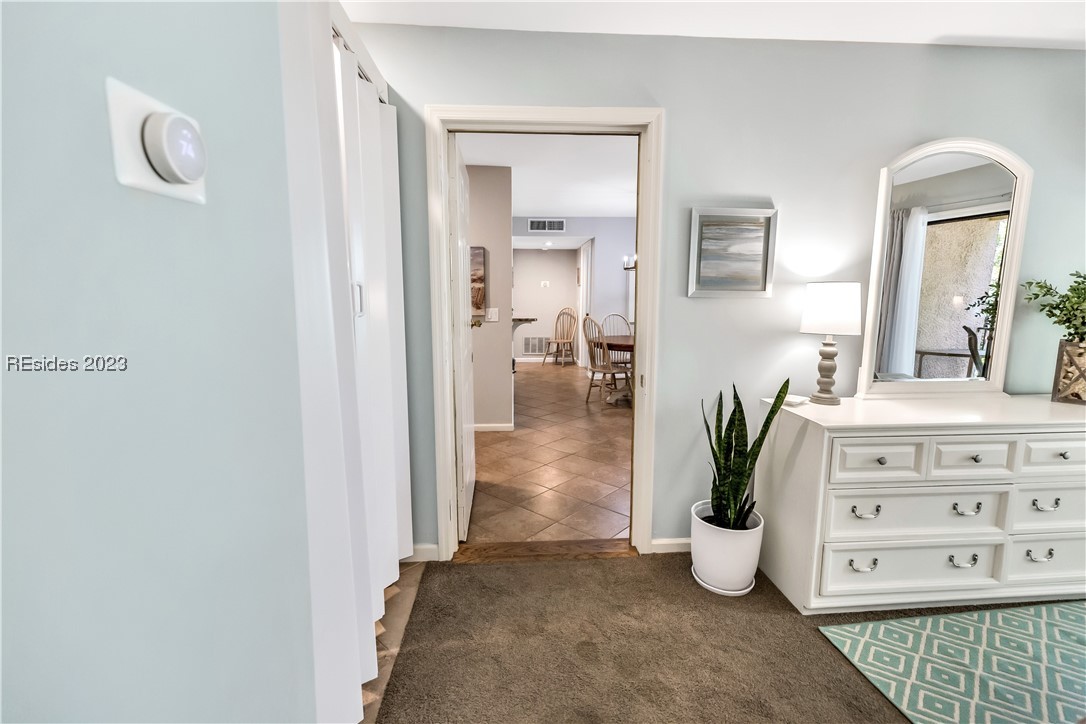 2 Wimbledon Court Unit: 101