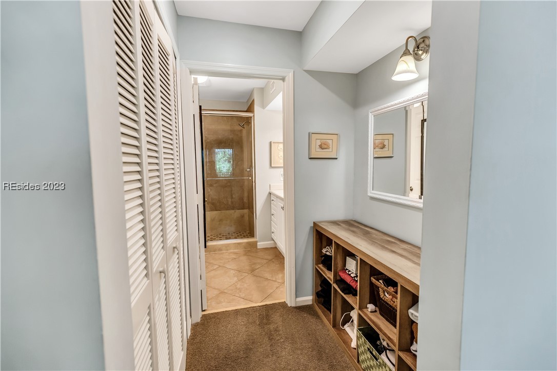 2 Wimbledon Court Unit: 101