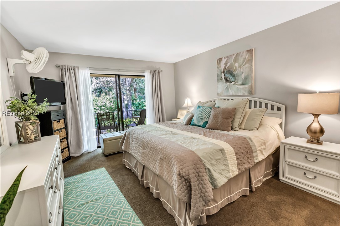 2 Wimbledon Court Unit: 101