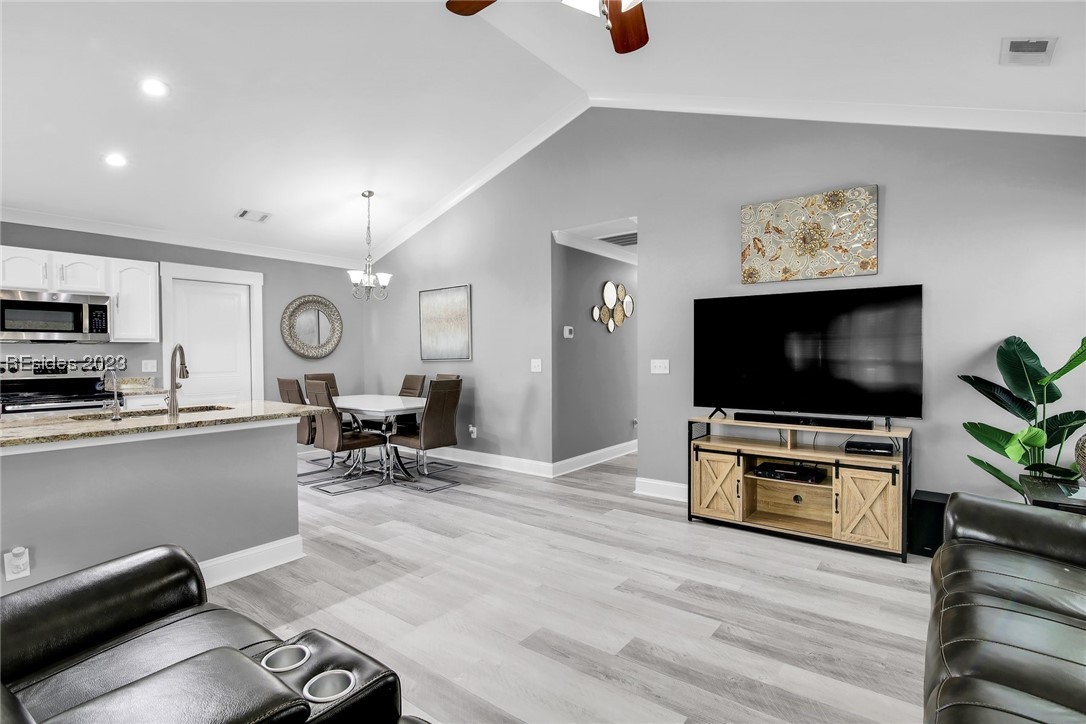 25 W Morningside Drive