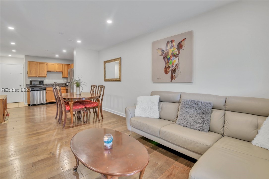 239 Beach City Road Unit: 3125