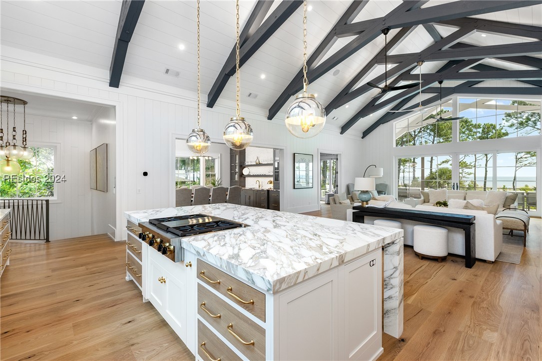 15 Bald Eagle Road