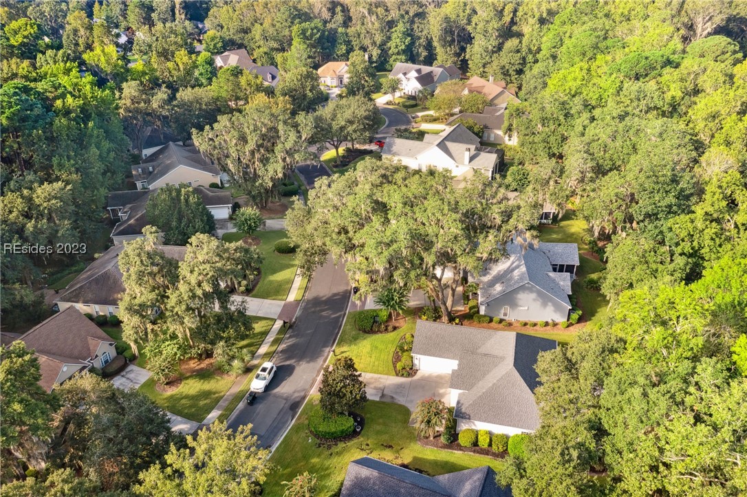 42 Point West Drive