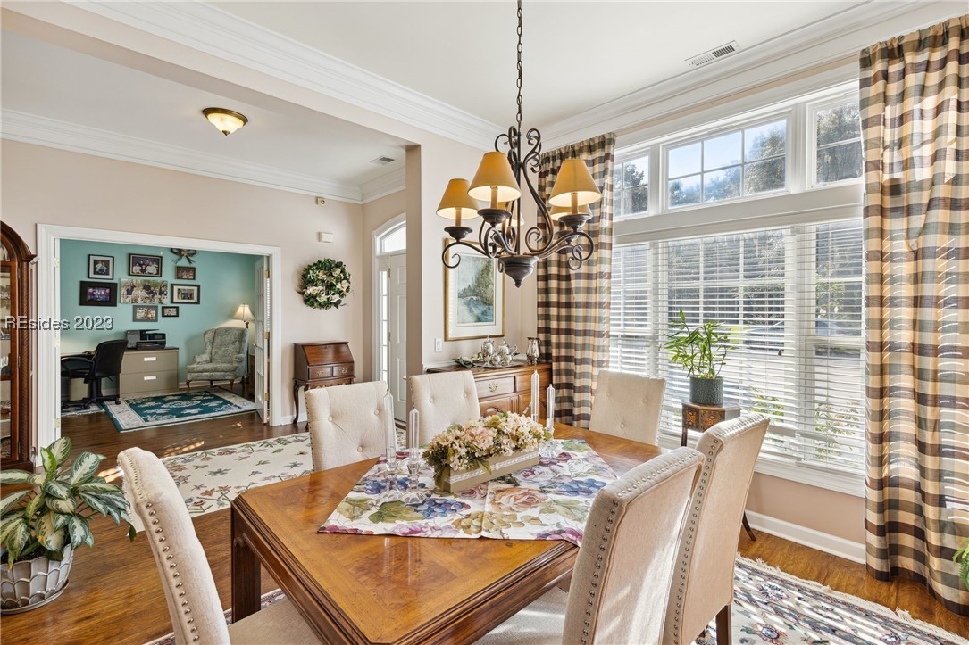 42 Point West Drive