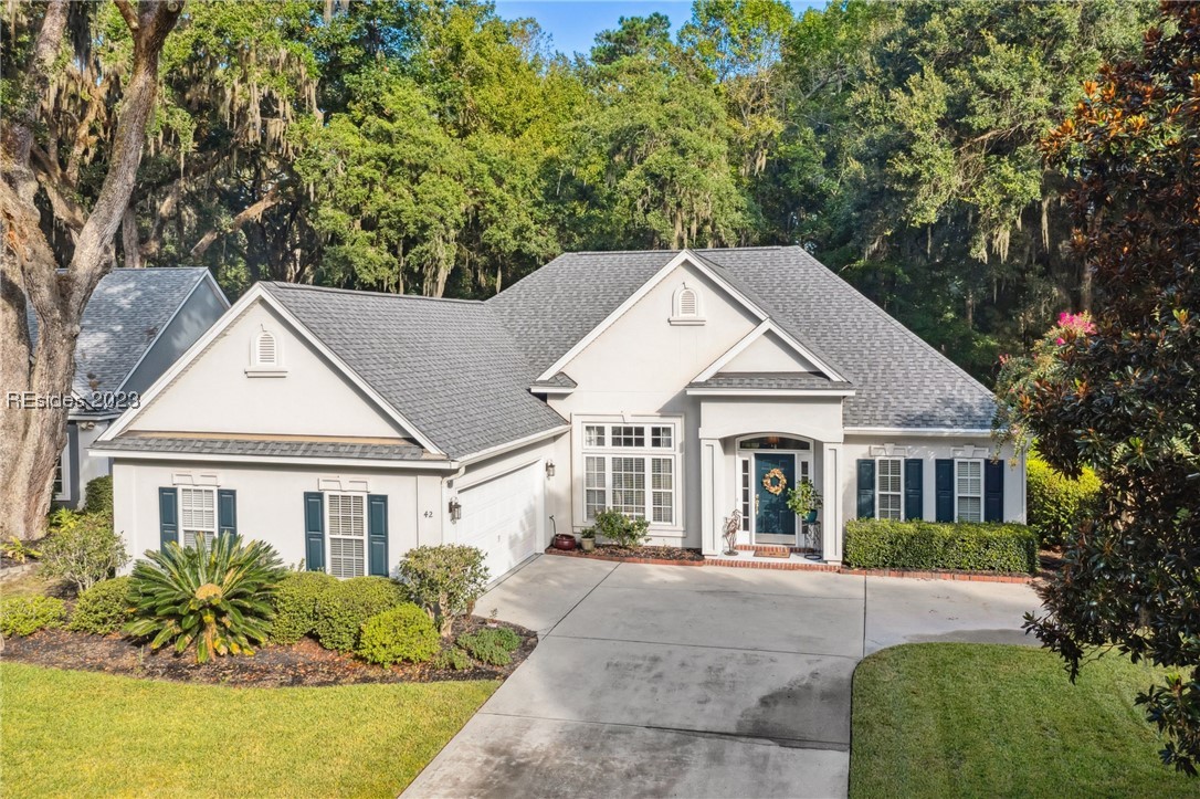 42 Point West Drive