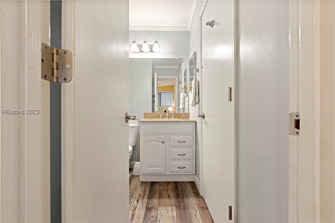 23 S Forest Beach Drive Unit: 350