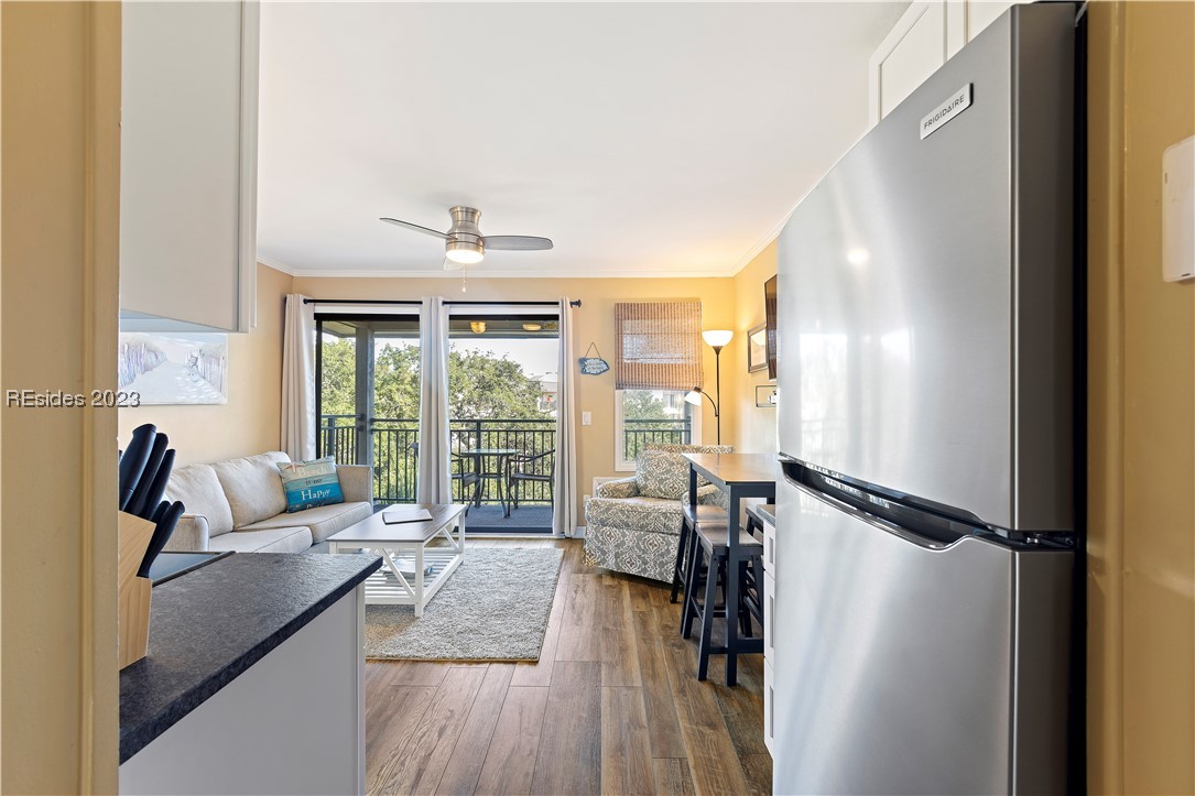 23 S Forest Beach Drive Unit: 350