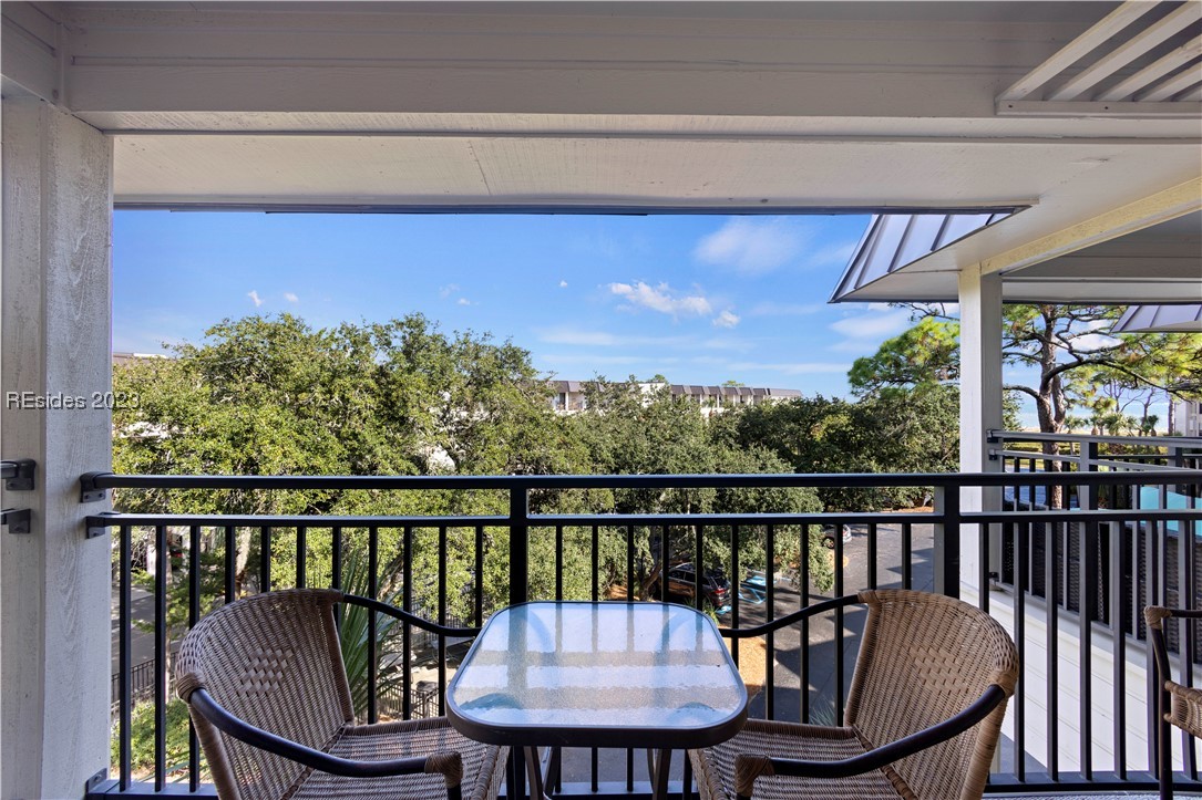 23 S Forest Beach Drive Unit: 350