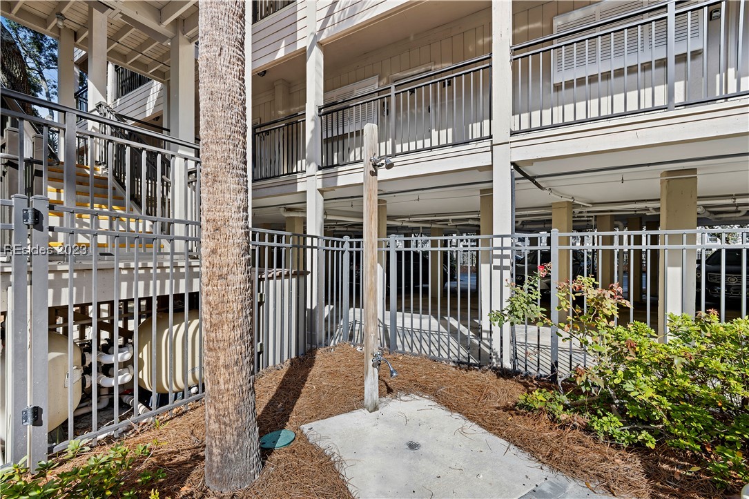 23 S Forest Beach Drive Unit: 350