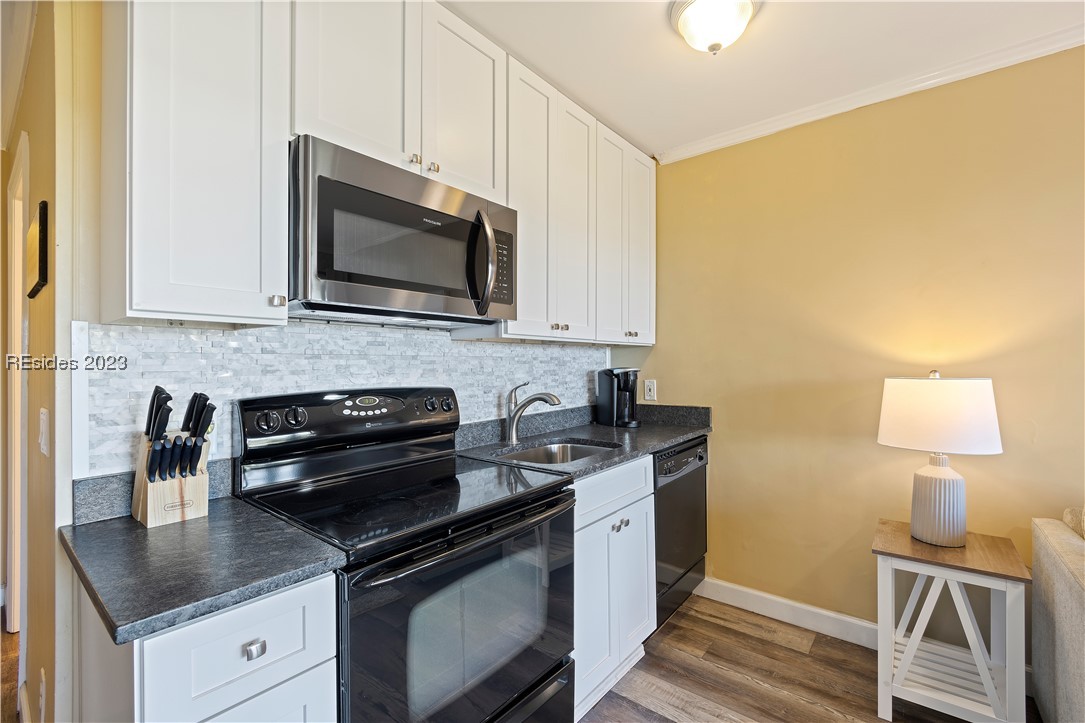 23 S Forest Beach Drive Unit: 350