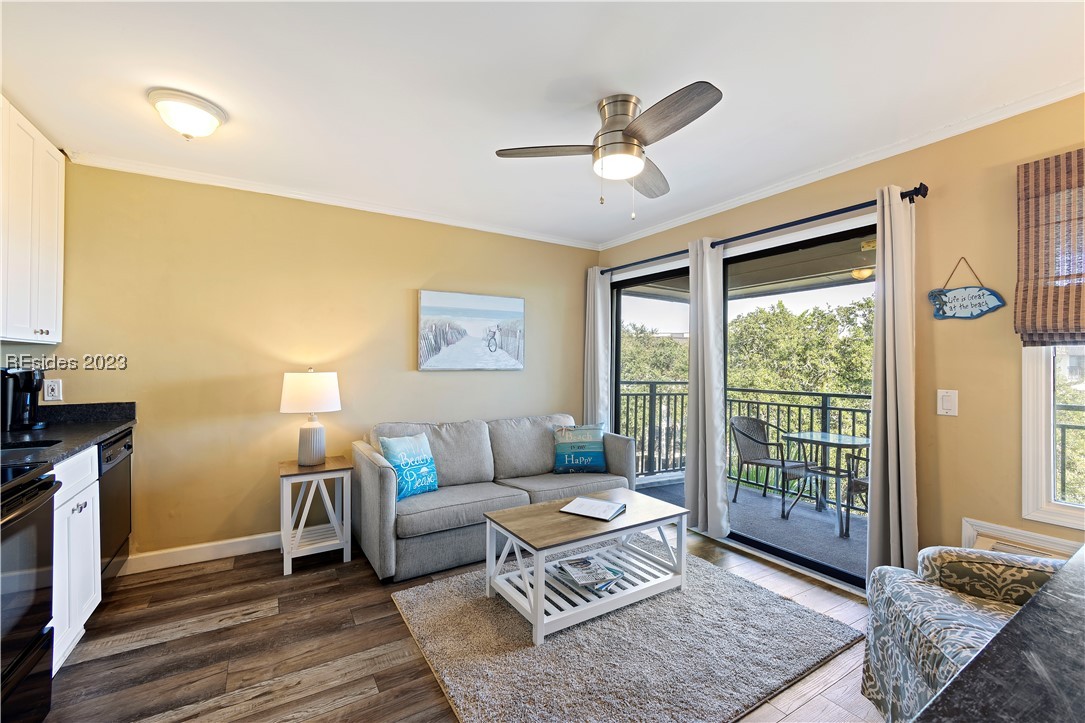 23 S Forest Beach Drive Unit: 350