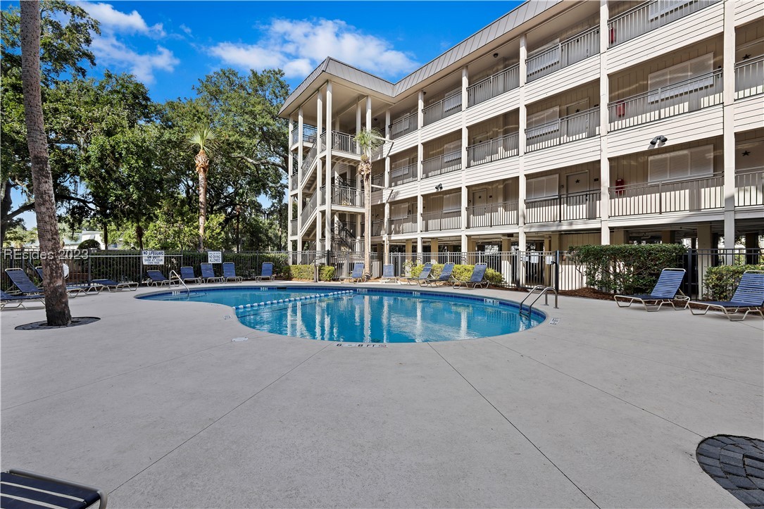 23 S Forest Beach Drive Unit: 350