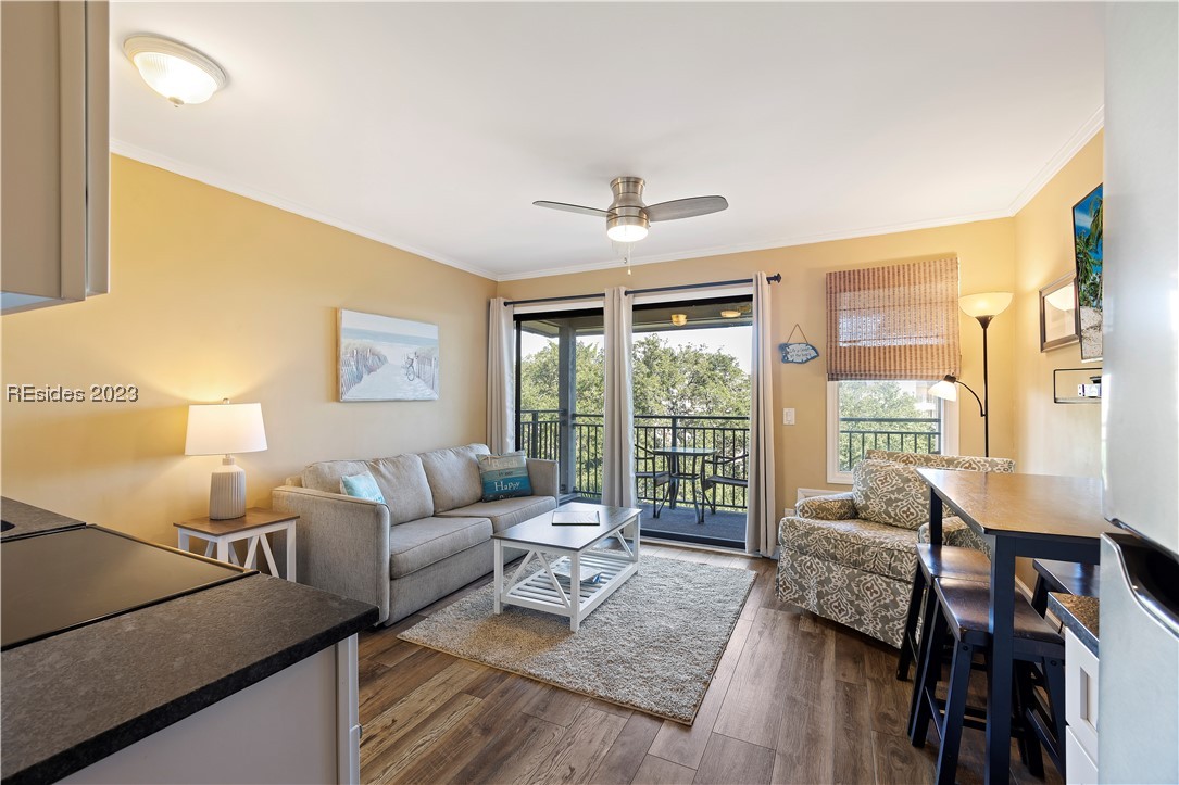 23 S Forest Beach Drive Unit: 350