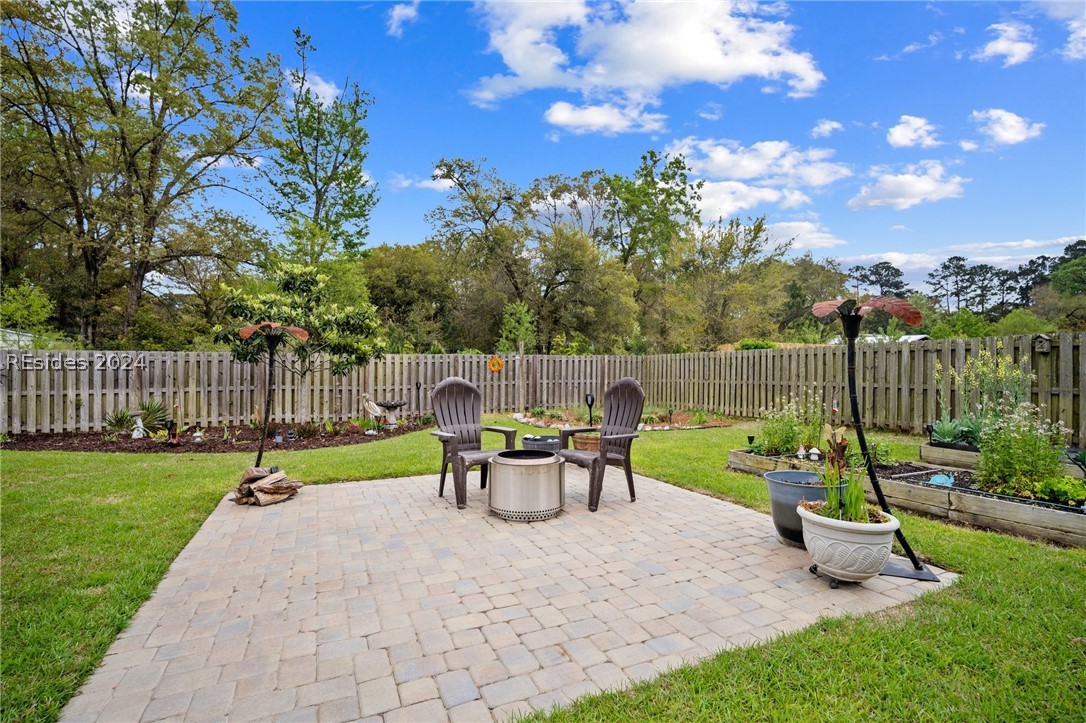 15 Pritchard Farms Road