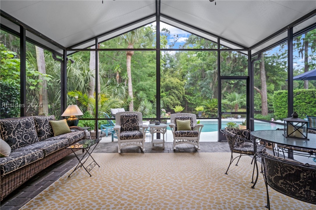 10 Carrington Point
