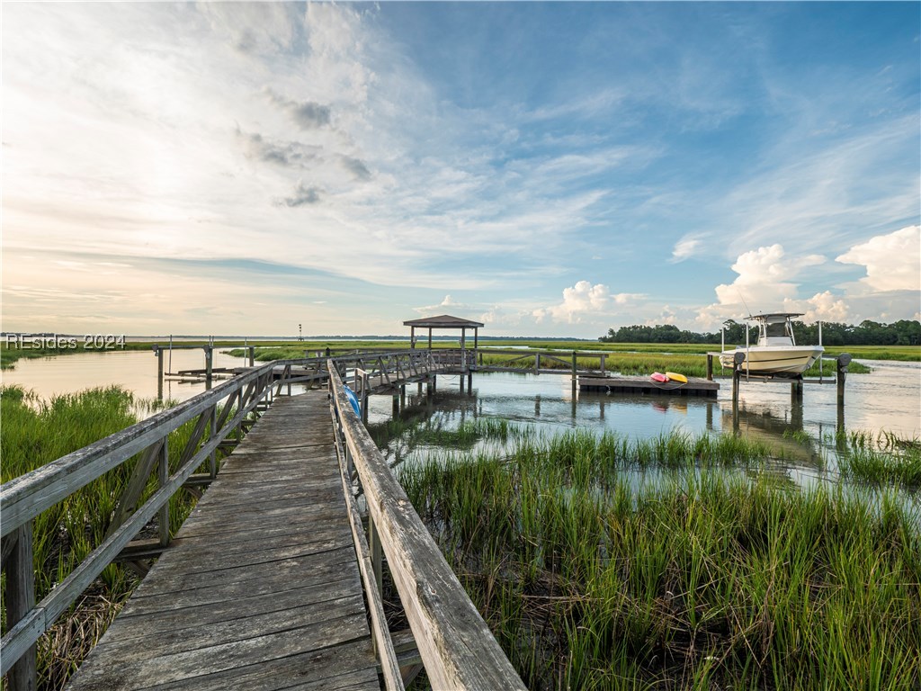 6 Salt Kettle Court