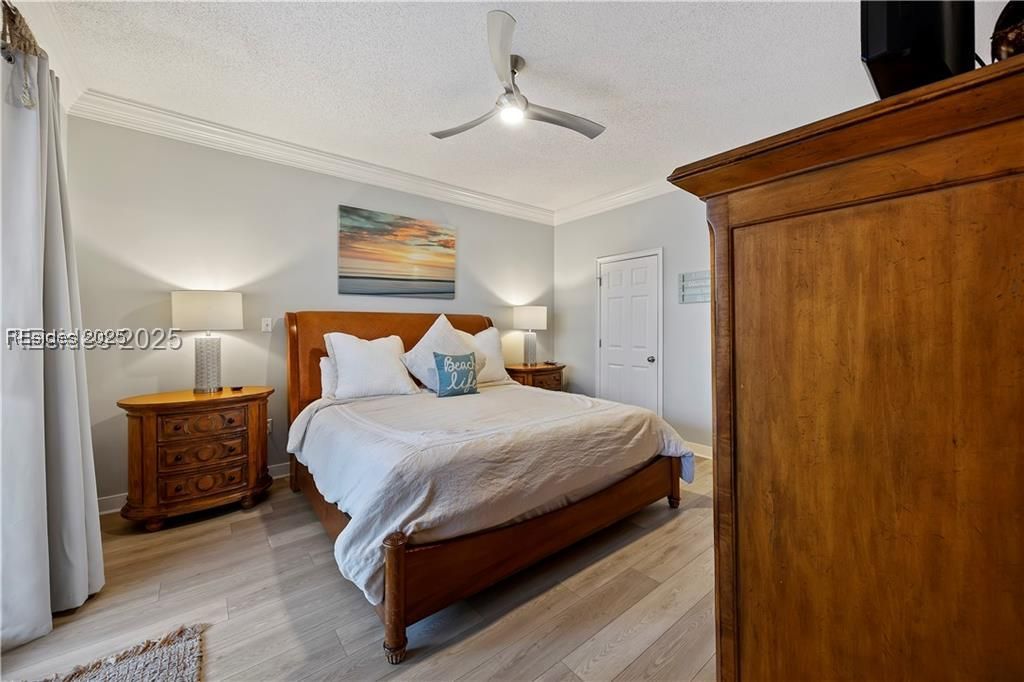 10 N Forest Beach Drive Unit: 2115