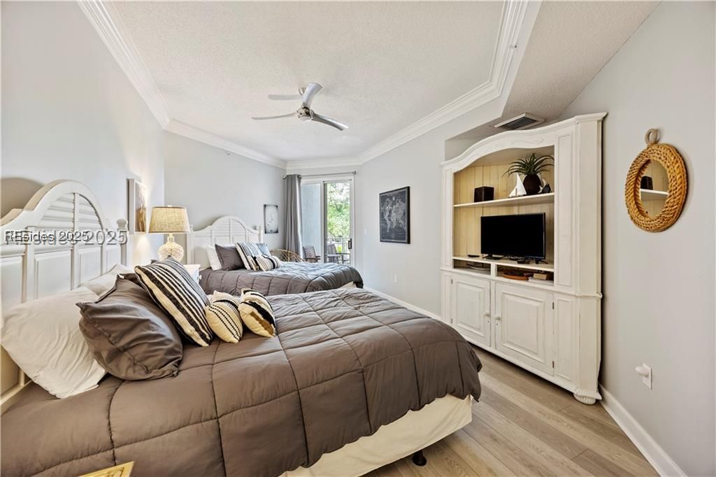 10 N Forest Beach Drive Unit: 2115