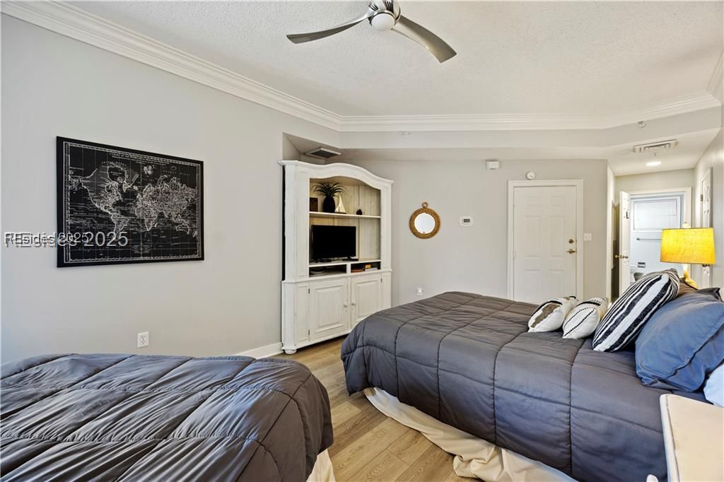 10 N Forest Beach Drive Unit: 2115