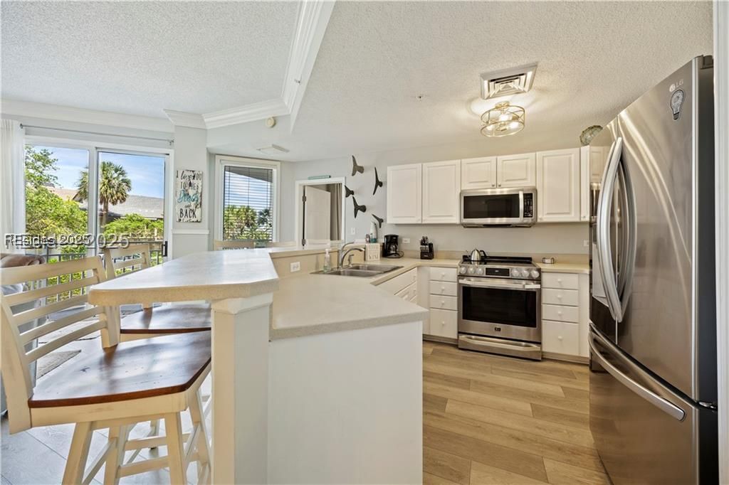 10 N Forest Beach Drive Unit: 2115