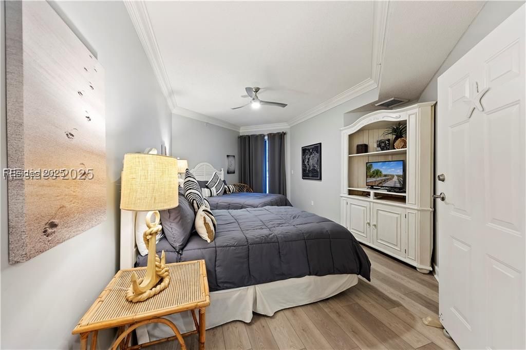 10 N Forest Beach Drive Unit: 2115