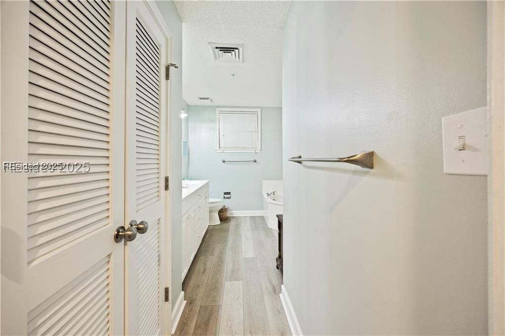 10 N Forest Beach Drive Unit: 2115