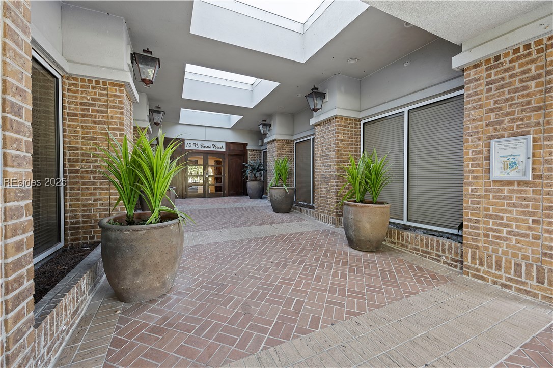 10 N Forest Beach Drive Unit: 2115