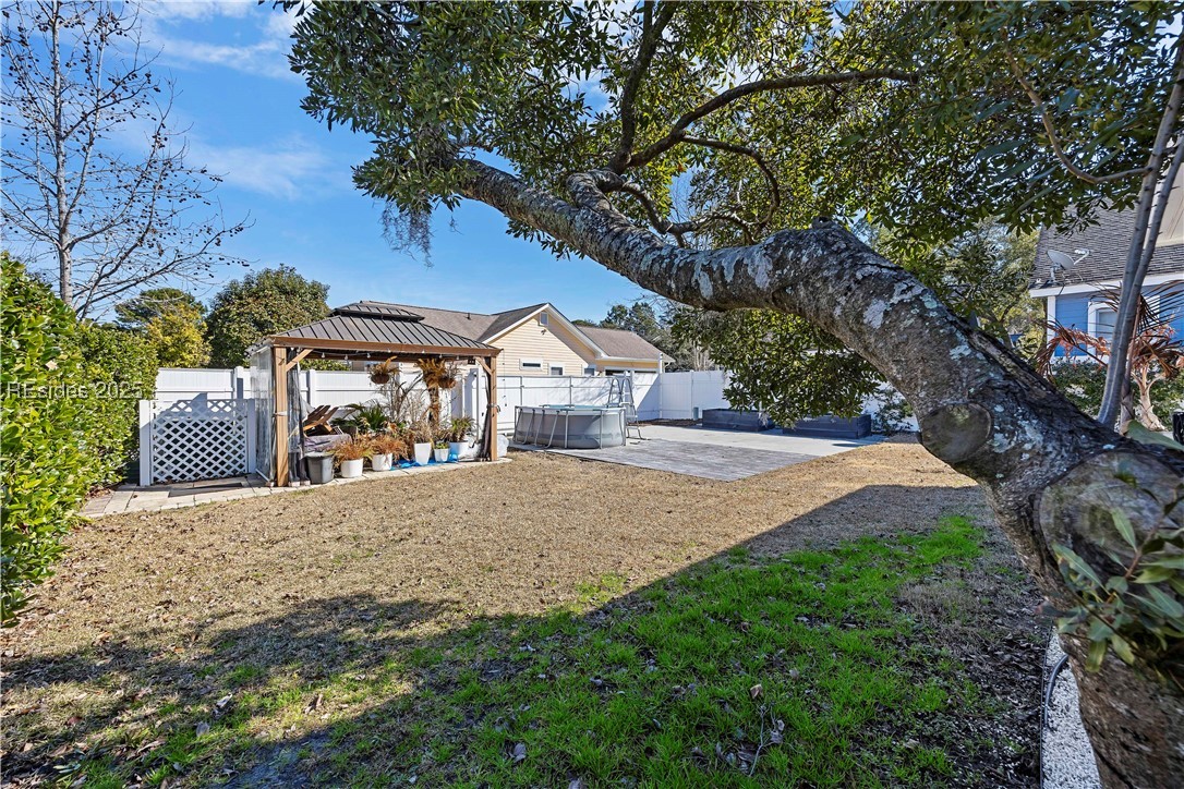 10 Leacy Bridge Road