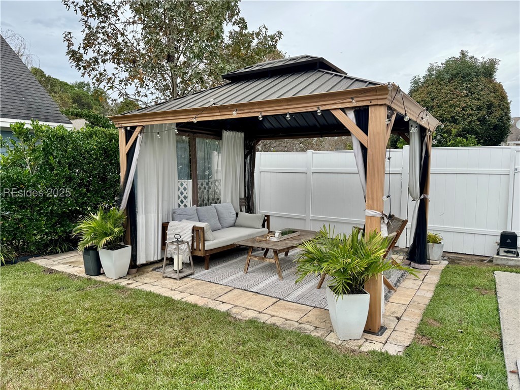 10 Leacy Bridge Road