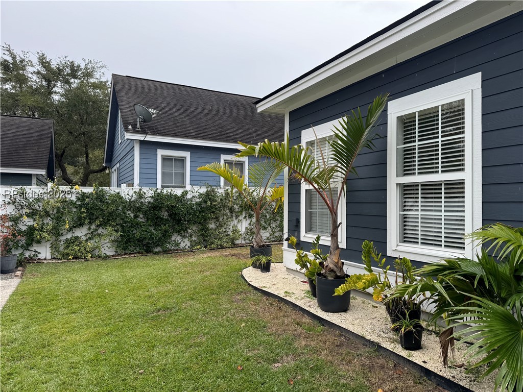 10 Leacy Bridge Road