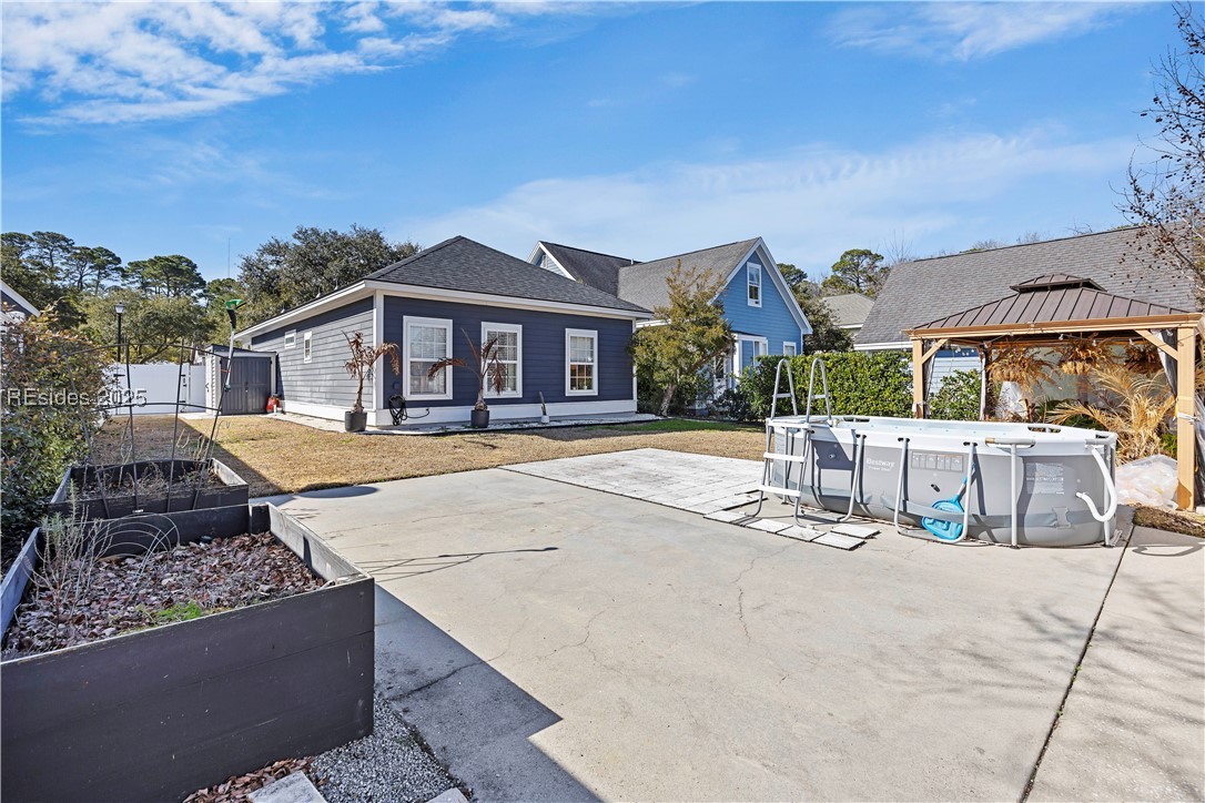 10 Leacy Bridge Road