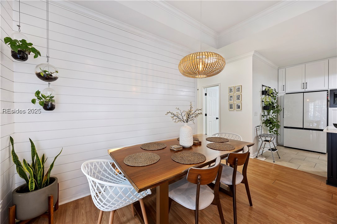 10 Leacy Bridge Road