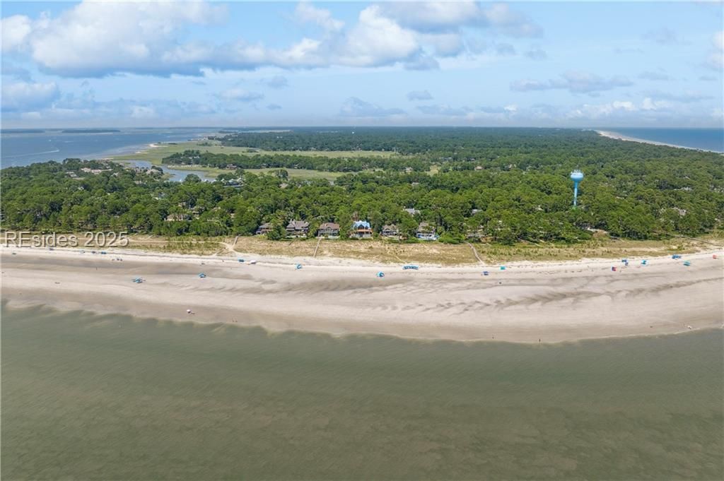 9 Brown Pelican Road
