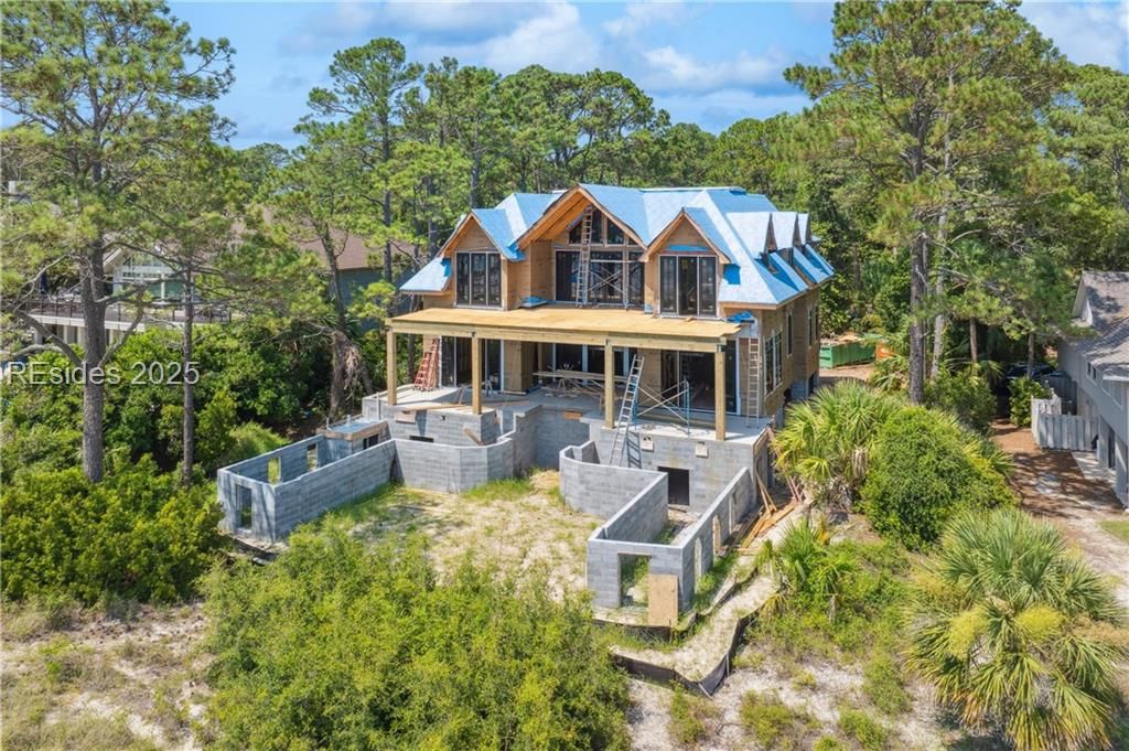 9 Brown Pelican Road