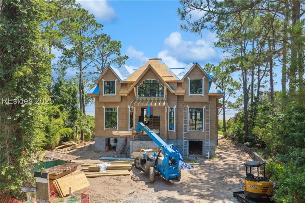 9 Brown Pelican Road