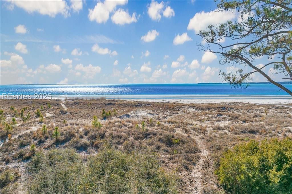 9 Brown Pelican Road