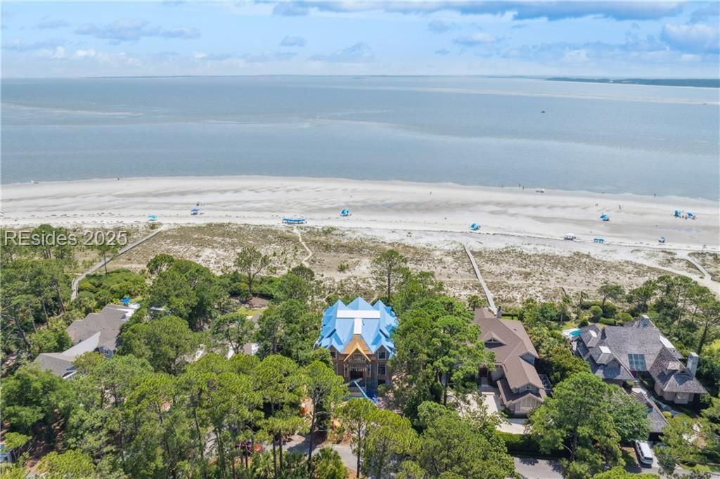 9 Brown Pelican Road